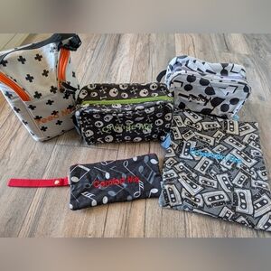 EASY BABY Diaper Bag Organizer Set of 5 Black and Gray Themed Pouches